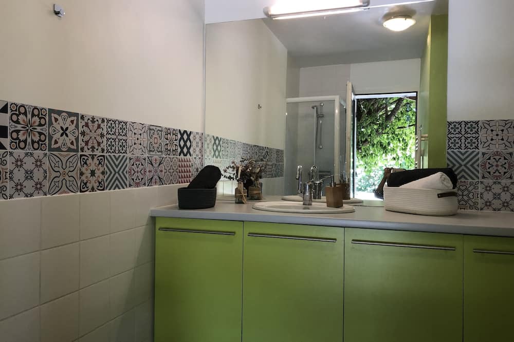 Photo of Kitchen in Saint-Morillon