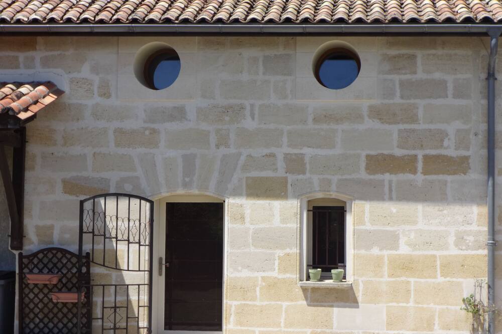 Photo of Outdoor in Abzac