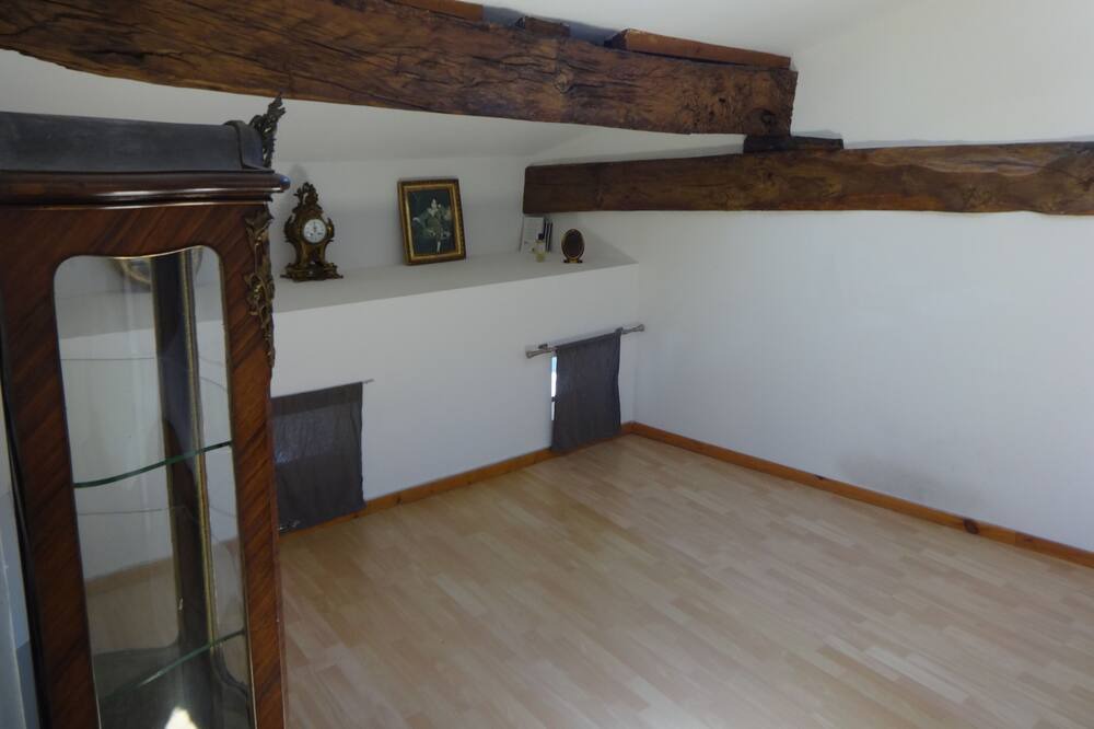 Photo of Bedroom in Abzac