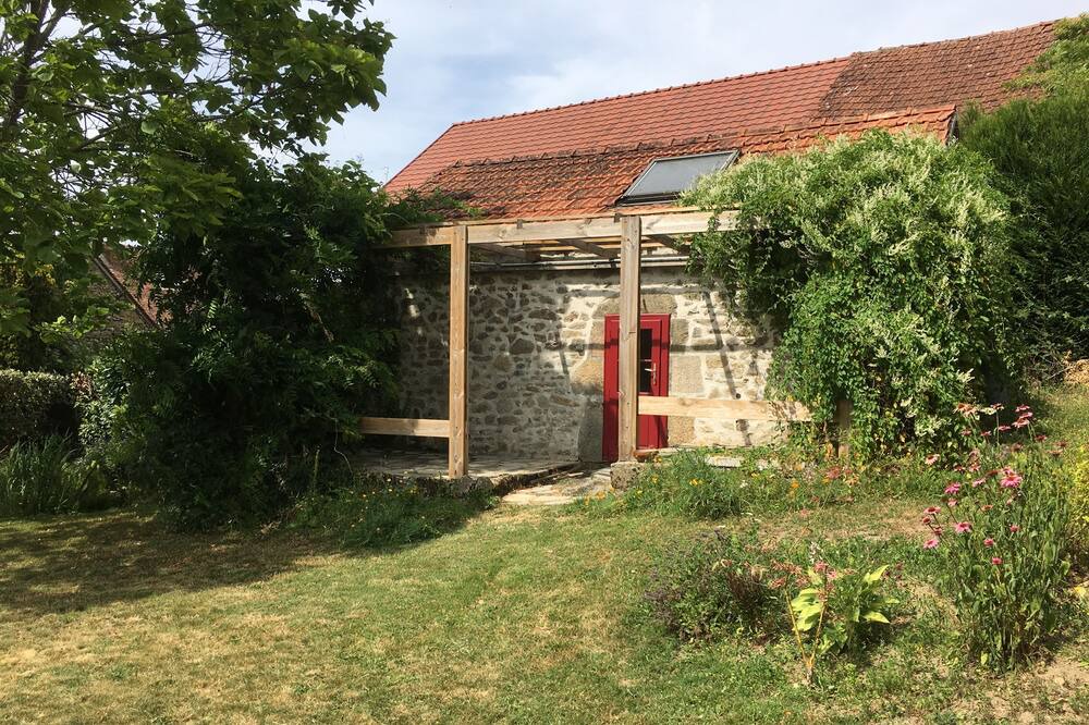 Photo of Outdoor in Bussiere-Dunoise