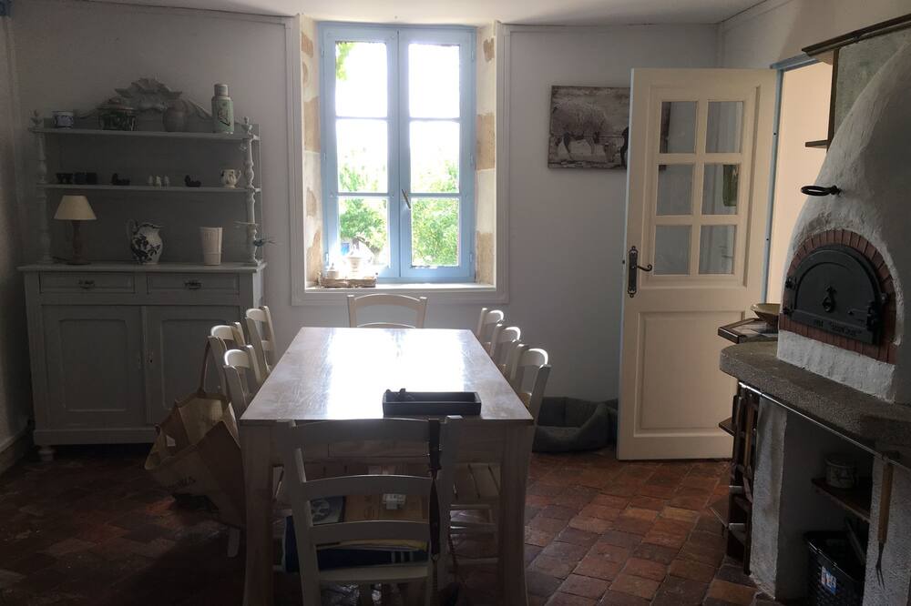 Photo of Kitchen in Bussiere-Dunoise