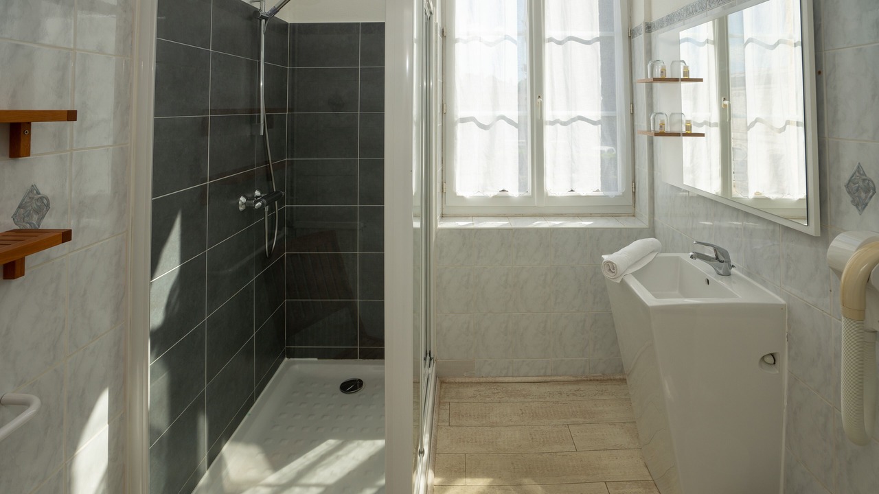 Photo of Bathroom in Saint-Pierre-d'Oleron