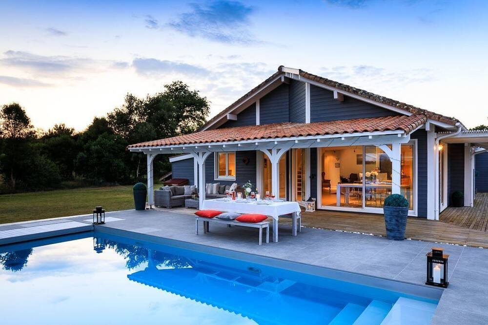 Photo of Outdoor in Tosse
