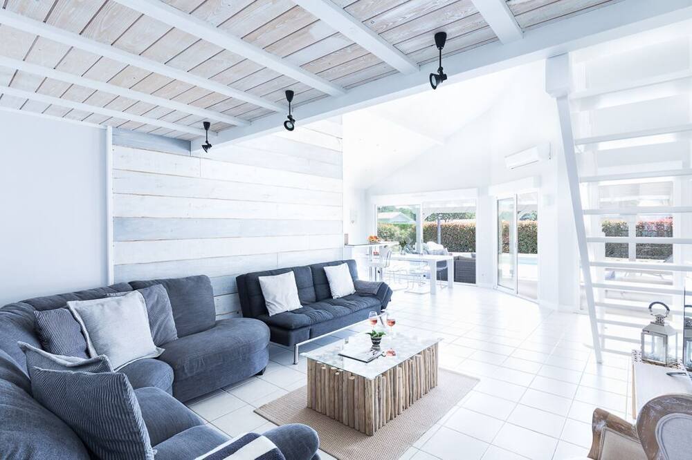 Photo of Livingroom in Tosse