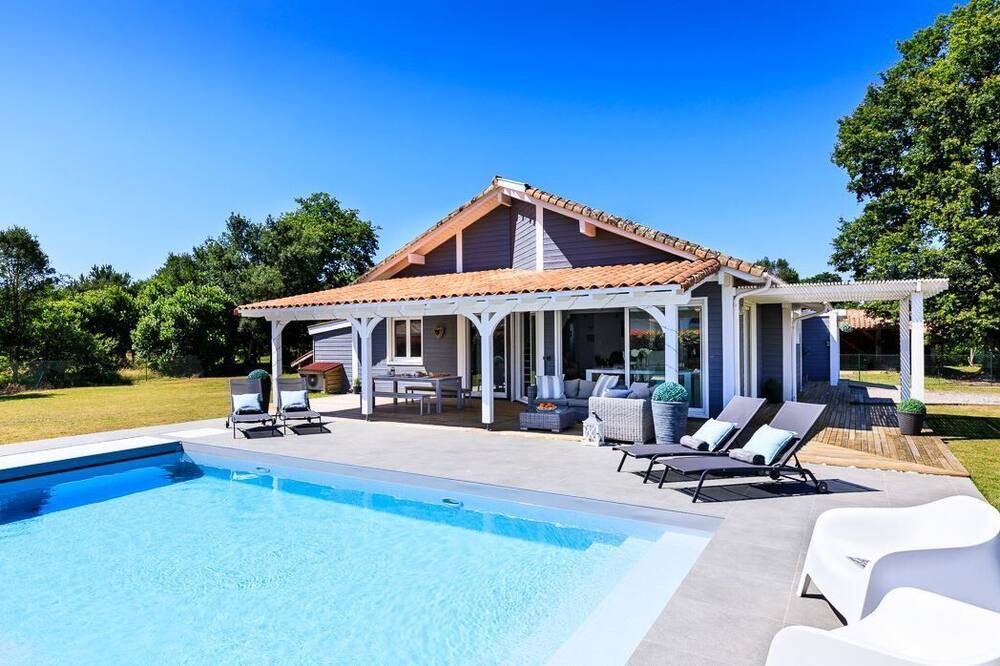 Photo of Outdoor in Tosse