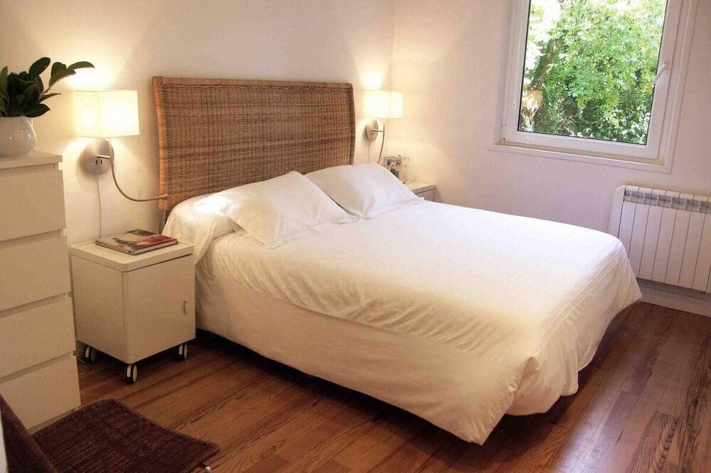 Photo of Bedroom in Urrugne