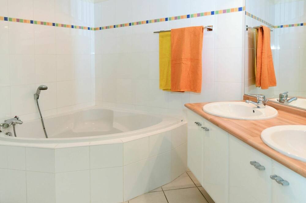 Photo of Bathroom in Biscarrosse
