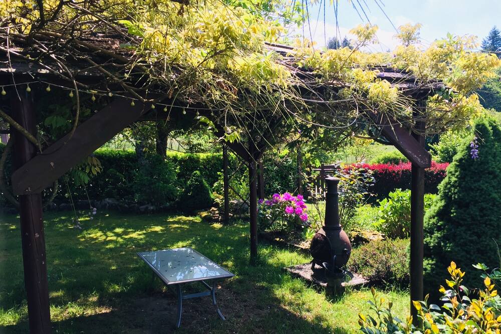 Photo of Outdoor in Auriat