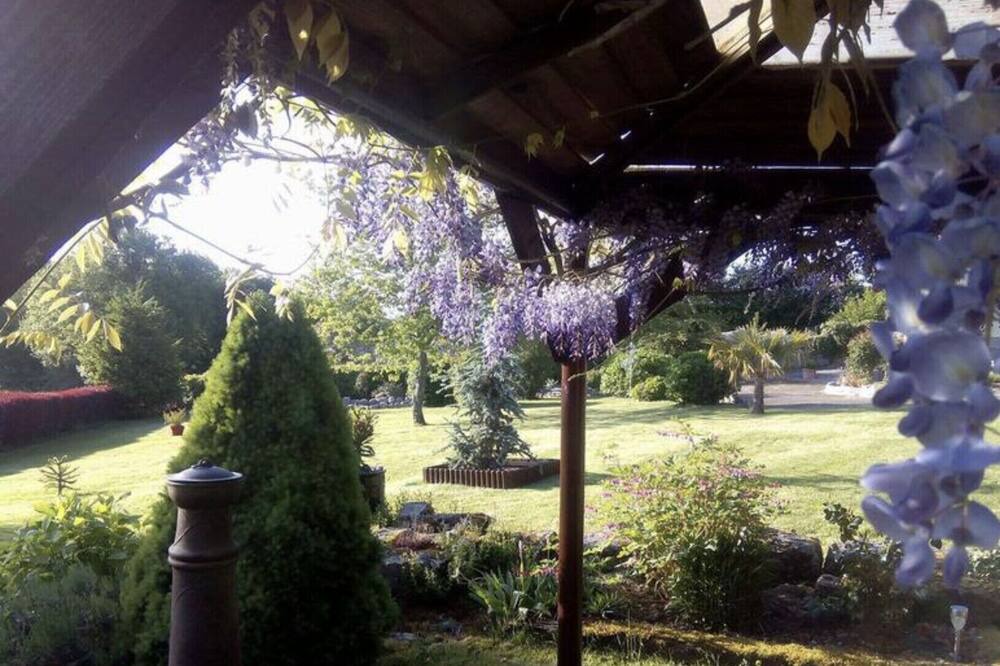 Photo of Outdoor in Auriat