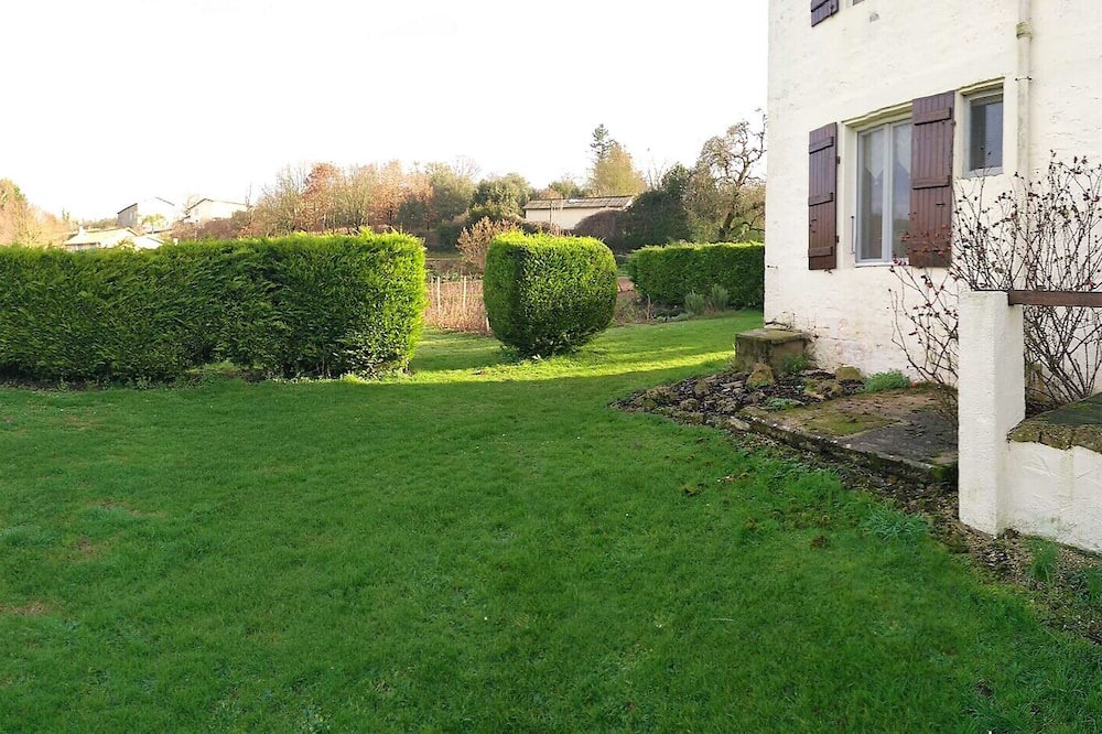 Photo of Outdoor in Paizay-le-Tort