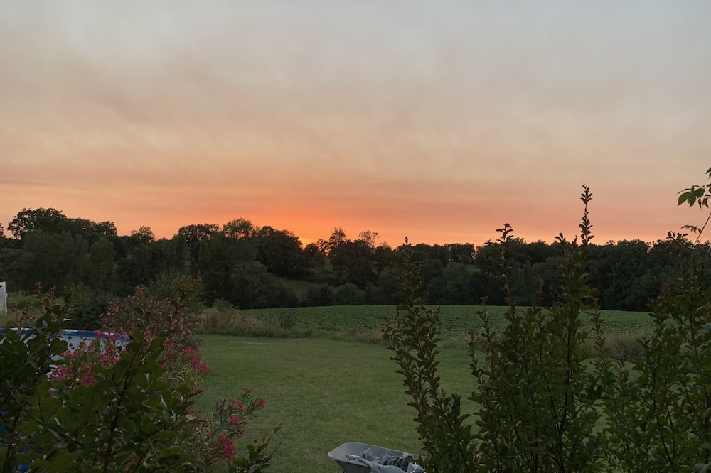 Photo of Others in Armillac
