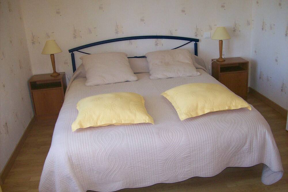 Photo of Bedroom in Jugeals-Nazareth