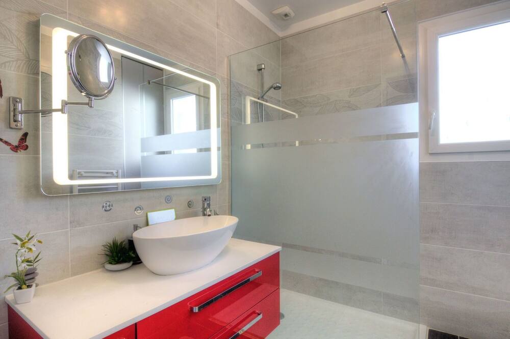 Photo of Bathroom in Labenne-Ocean