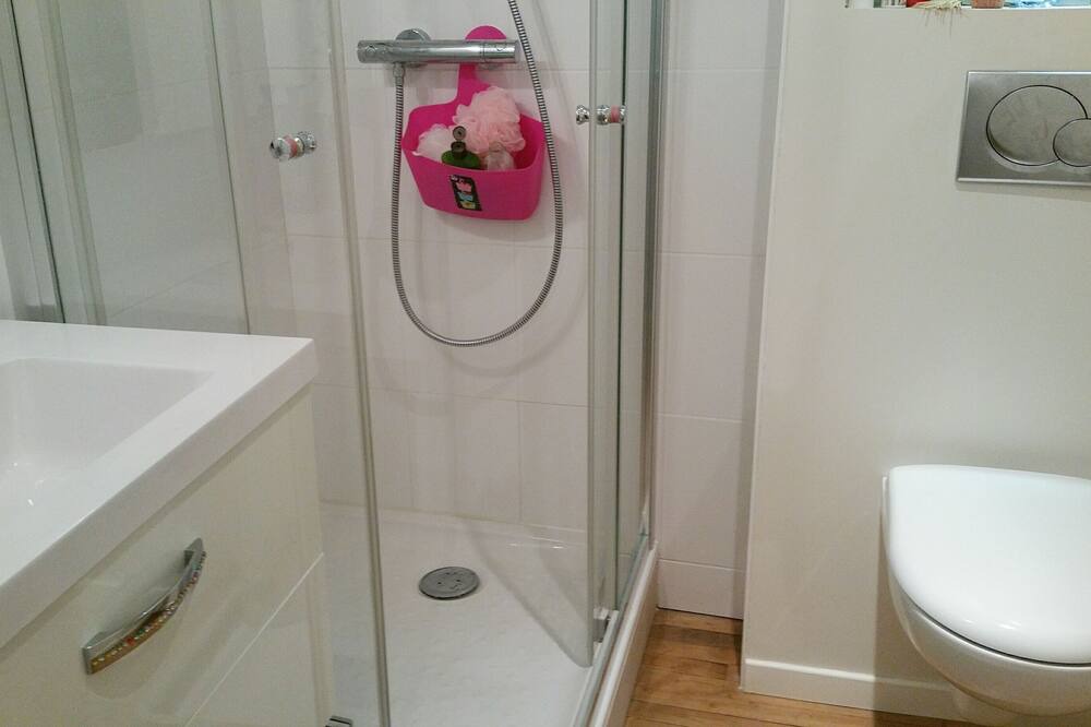 Photo of Bathroom in Vivonne