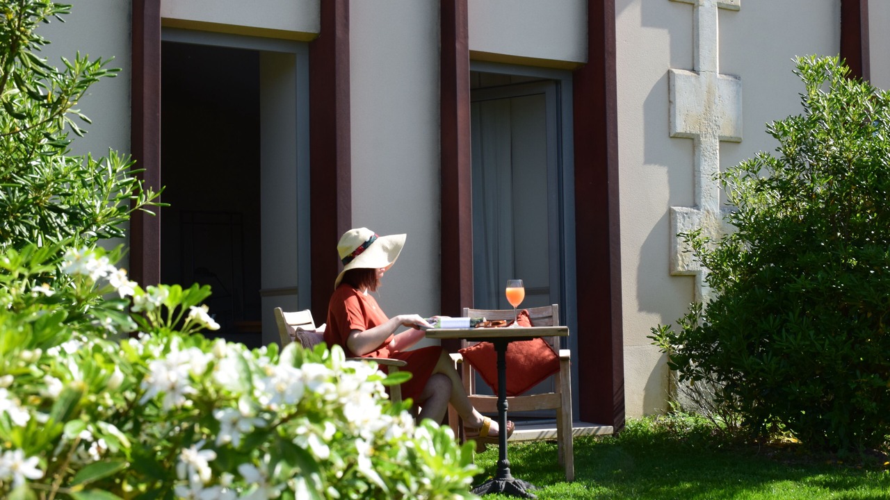 Photo of Others in Cognac