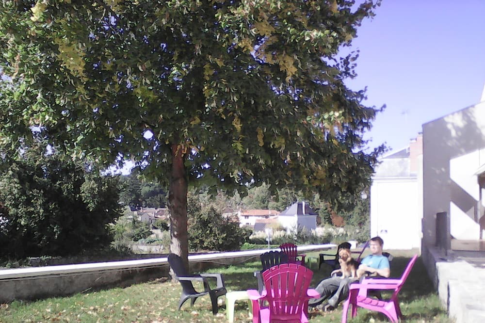 Photo of Outdoor in Saint-Loup-Lamaire