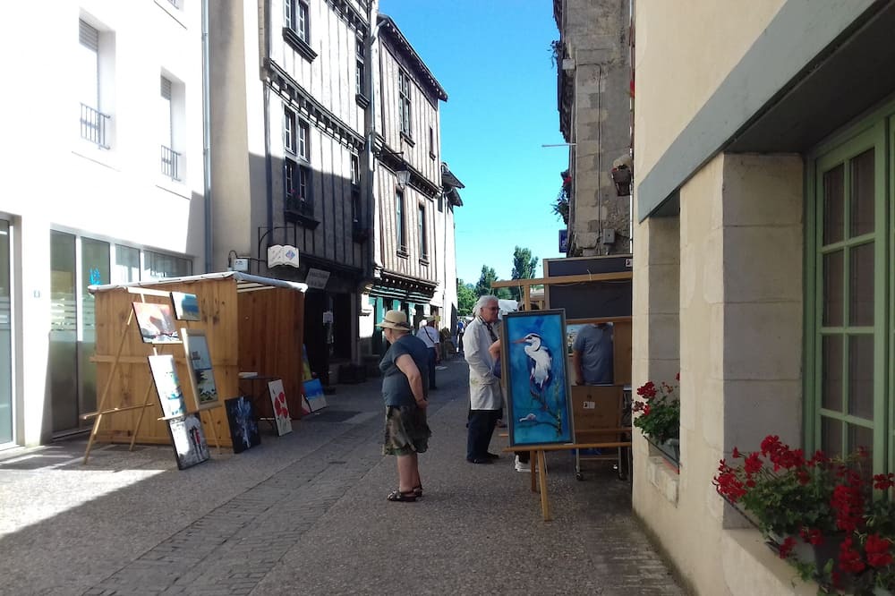Photo of Outdoor in Saint-Loup-Lamaire