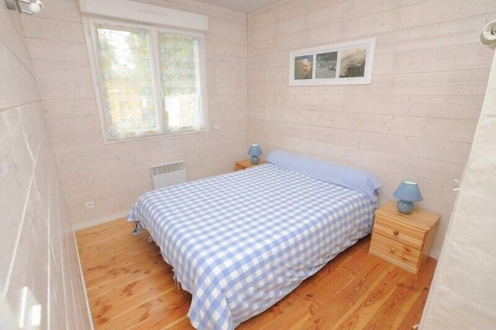 Photo of Bedroom in Gujan-Mestras