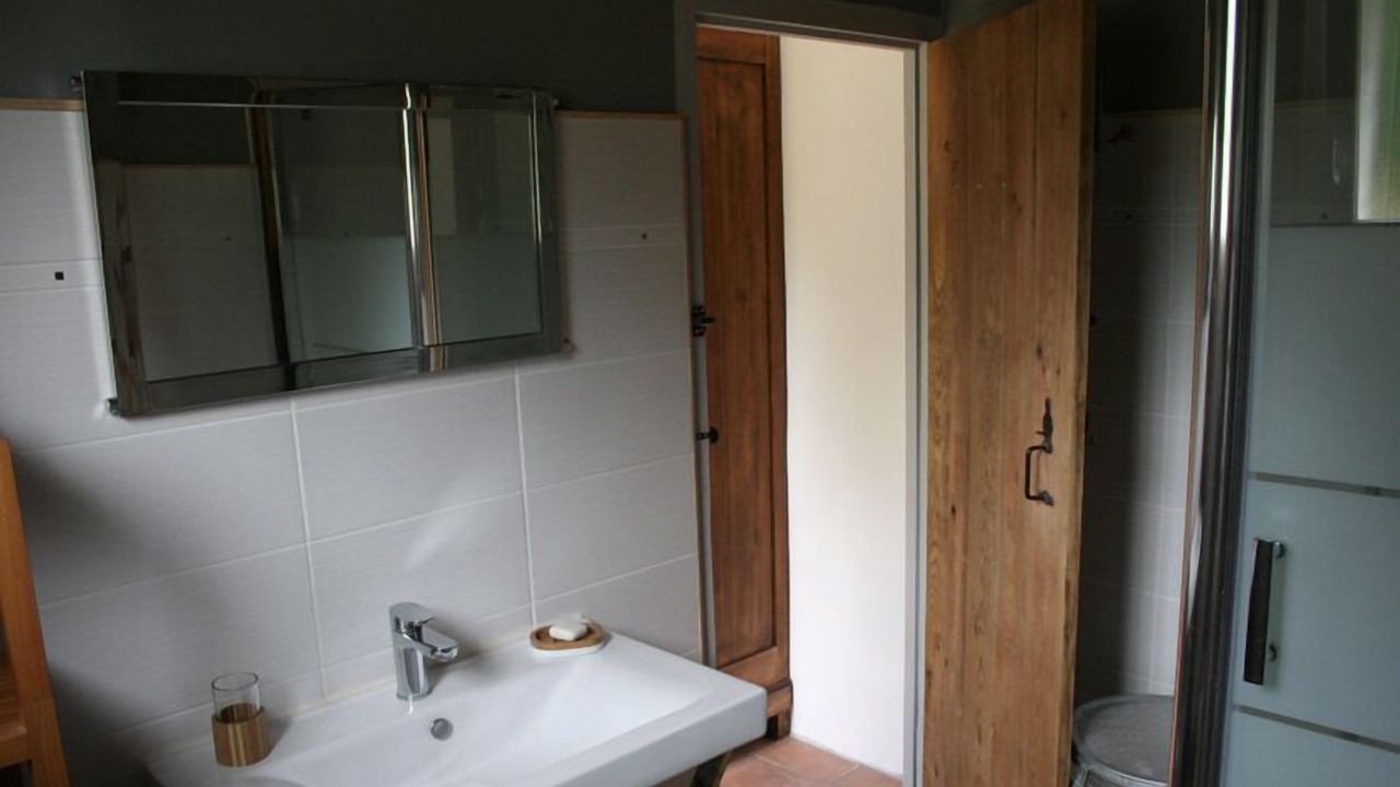 Photo of Bathroom in Luglon
