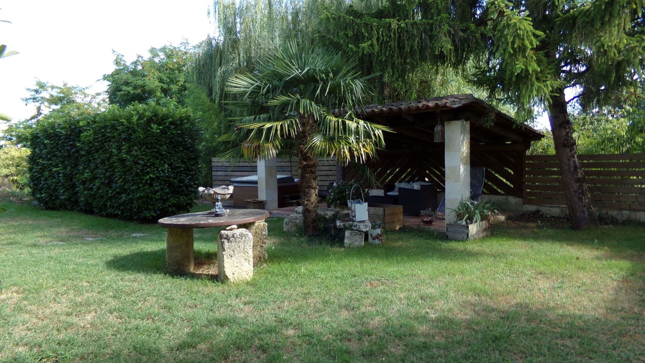 Photo of Outdoor in Courpiac
