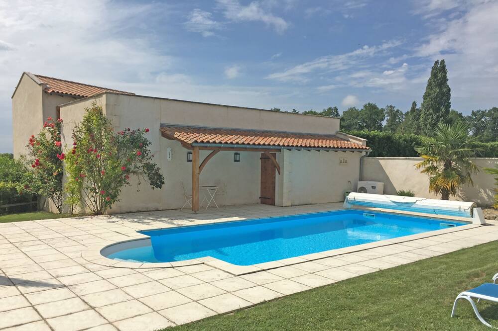 Photo of Outdoor in Nabinaud