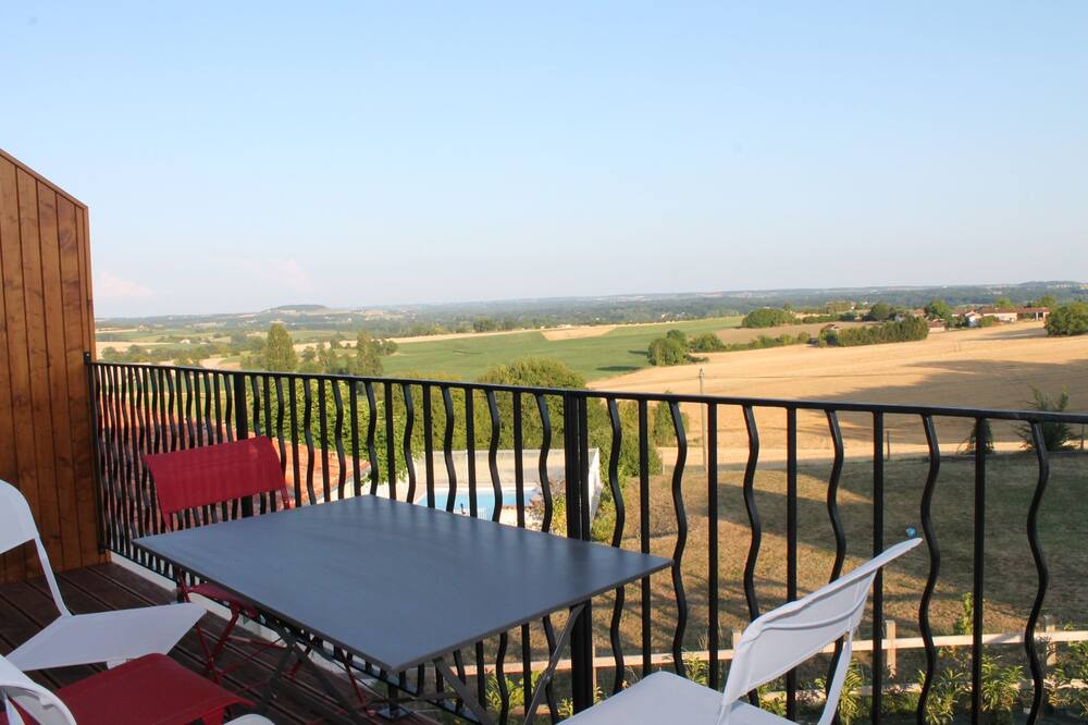Photo of Patio Balcony in Nabinaud