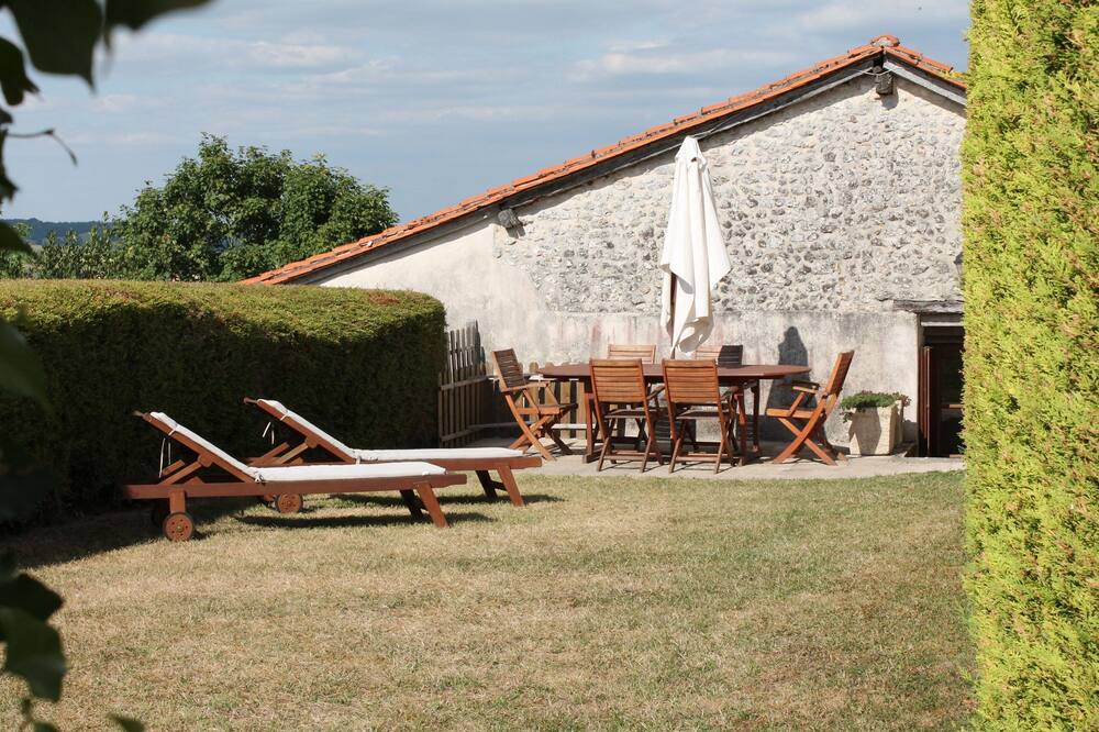 Photo of Outdoor in Nabinaud