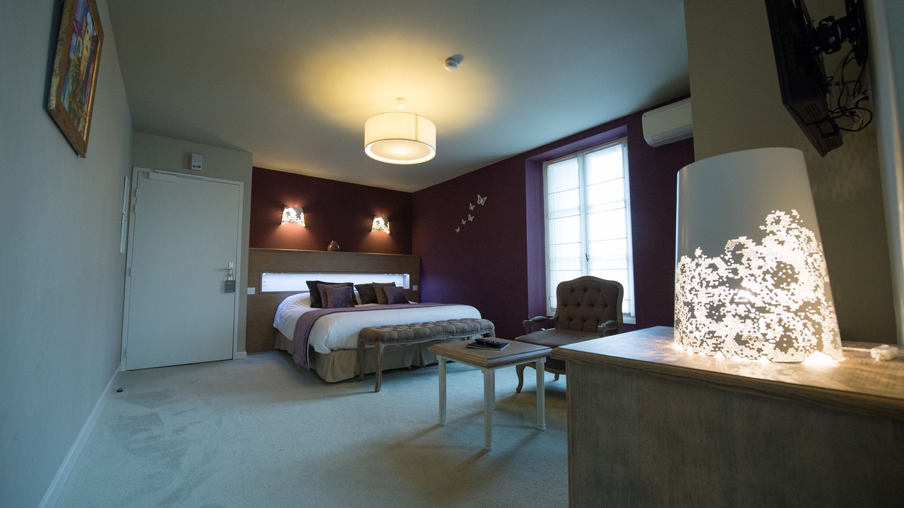 Photo of Bedroom in Chasseneuil-du-Poitou