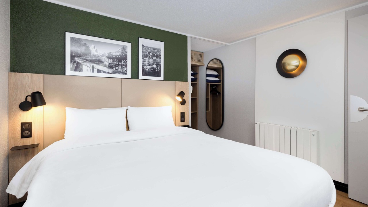 Photo of Bedroom in Pessac