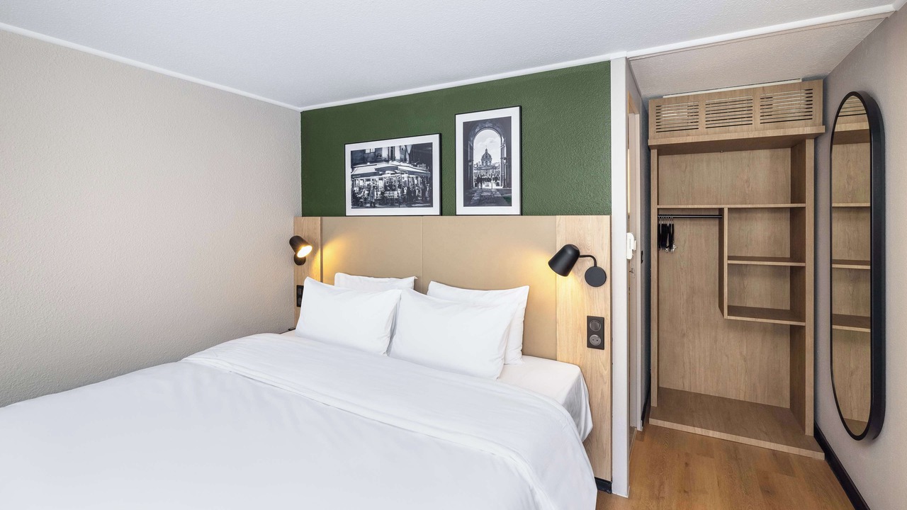 Photo of Bedroom in Gradignan