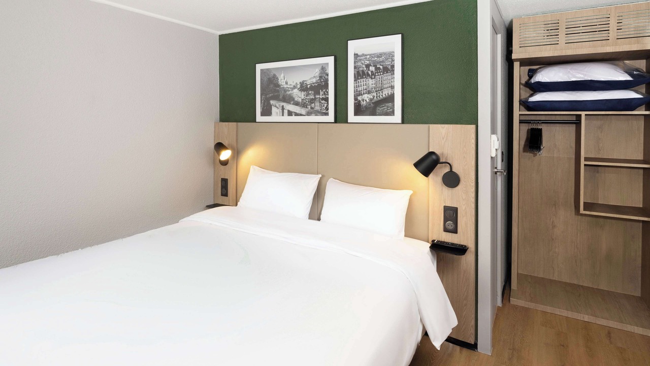 Photo of Bedroom in Gradignan