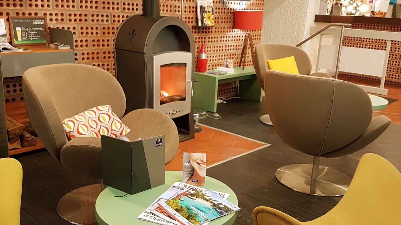 Photo of Livingroom in Champniers
