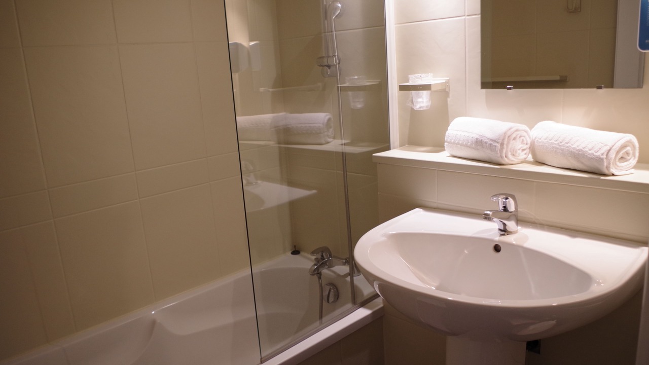 Photo of Bathroom in La Couarde-sur-Mer