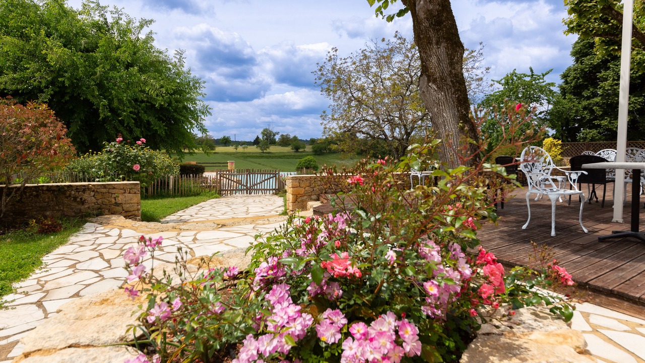 Photo of Outdoor in Meyrals