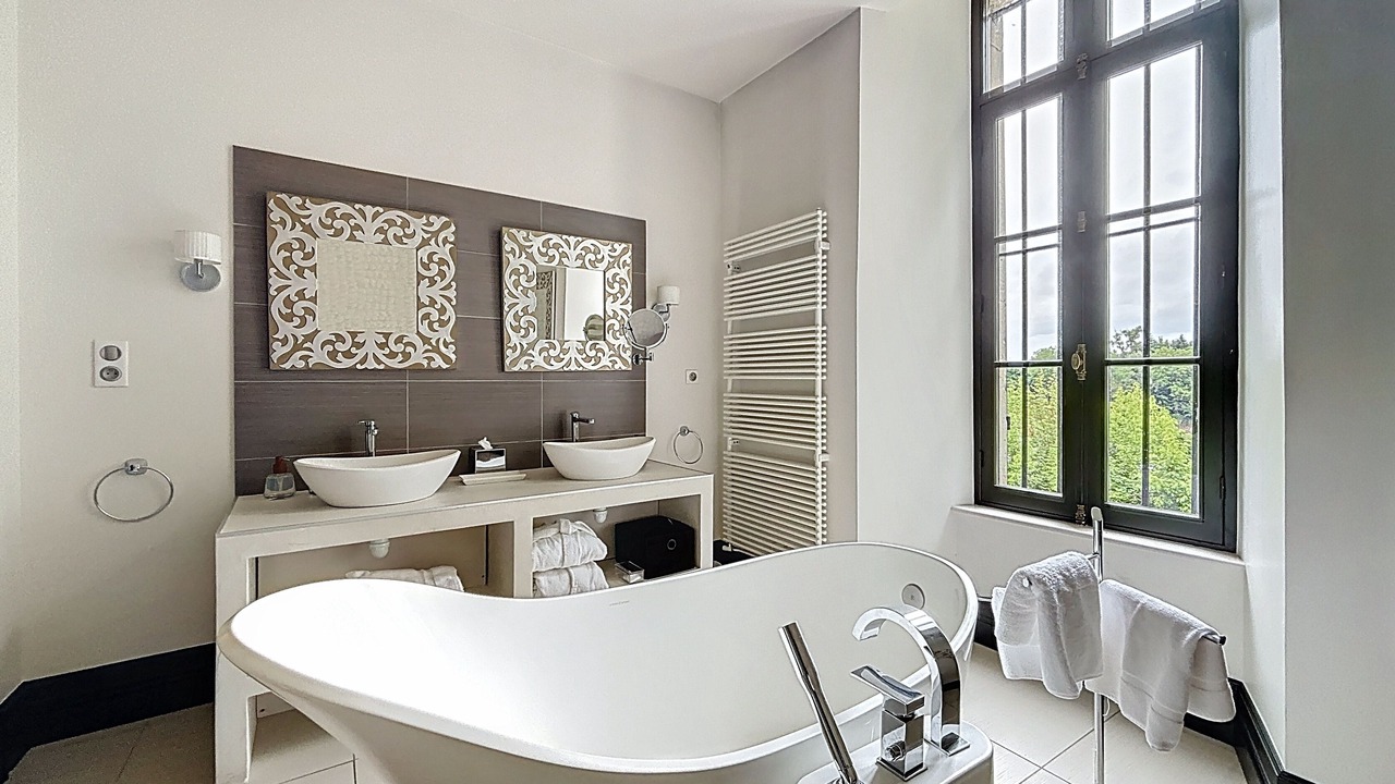 Photo of Bathroom in Saint-Jean-de-Blaignac