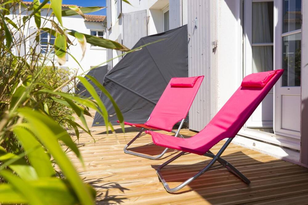 Photo of Patio Balcony in Ars-en-Re