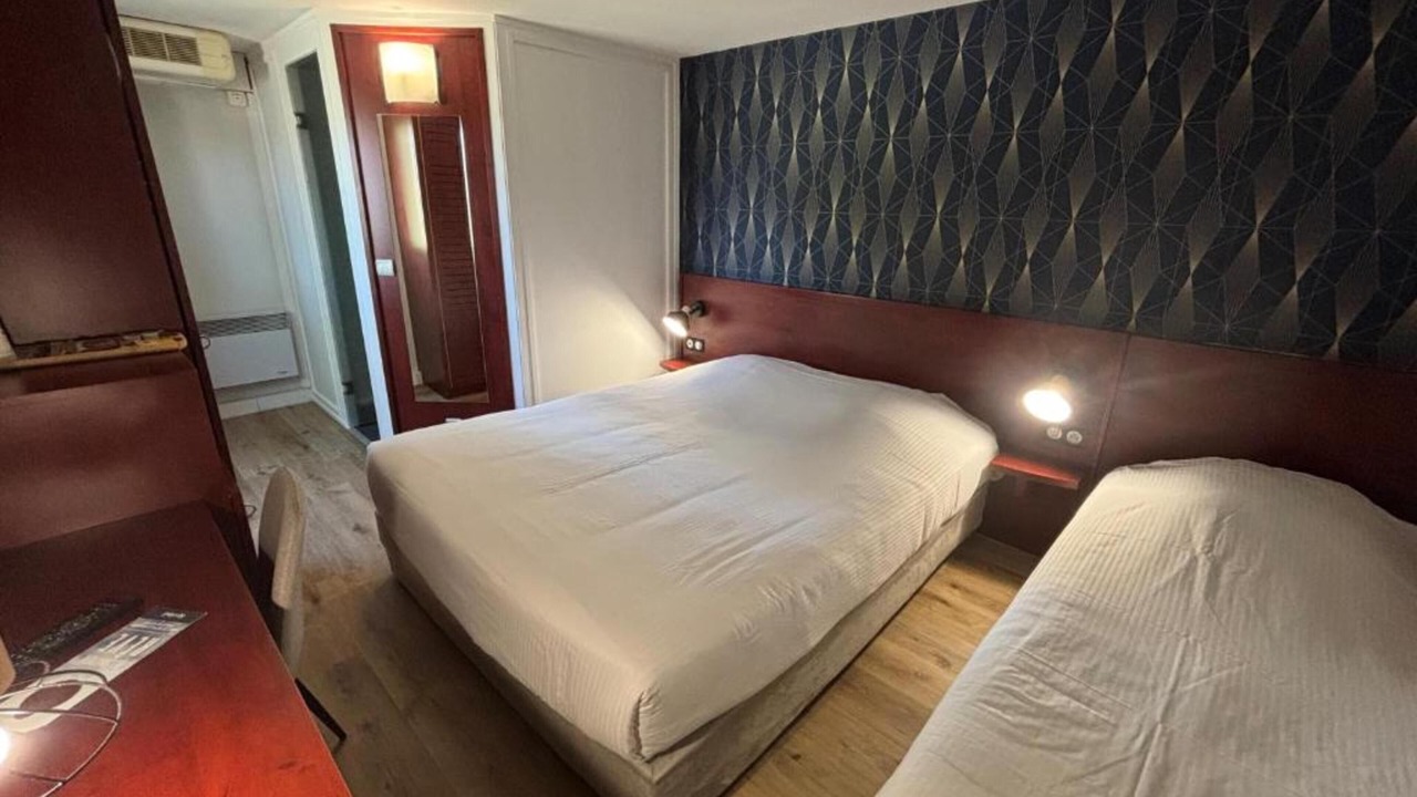 Photo of Bedroom in Lormont