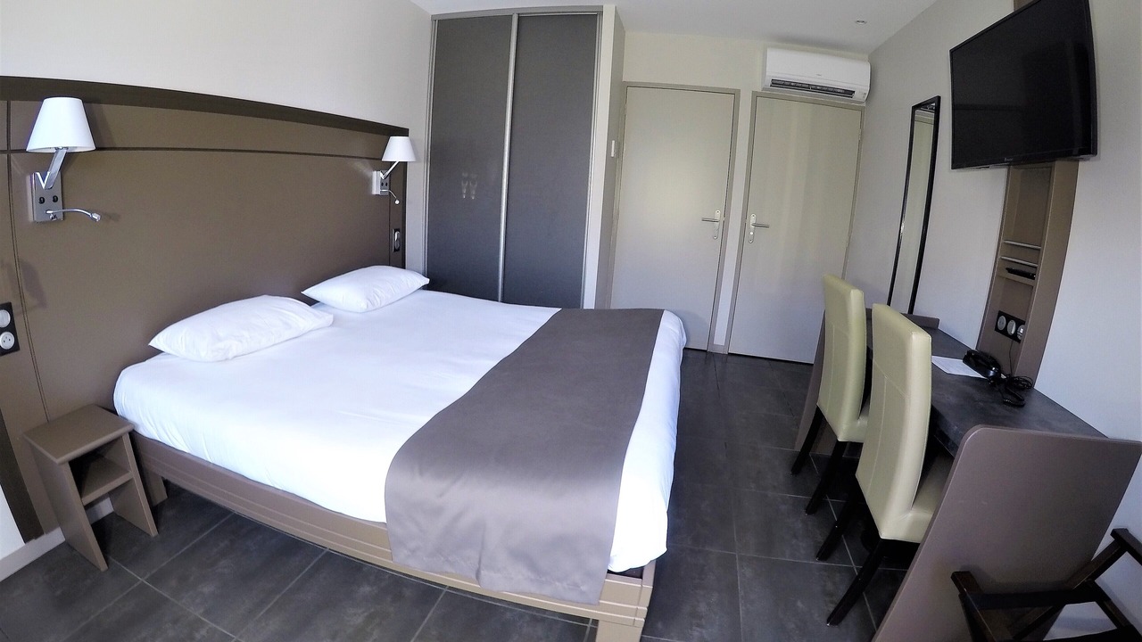 Photo of Bedroom in Terrasson-la-Villedieu