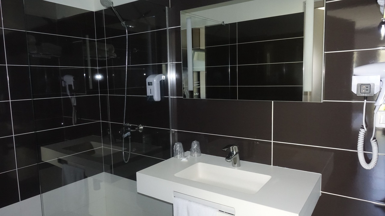 Photo of Bathroom in Terrasson-la-Villedieu