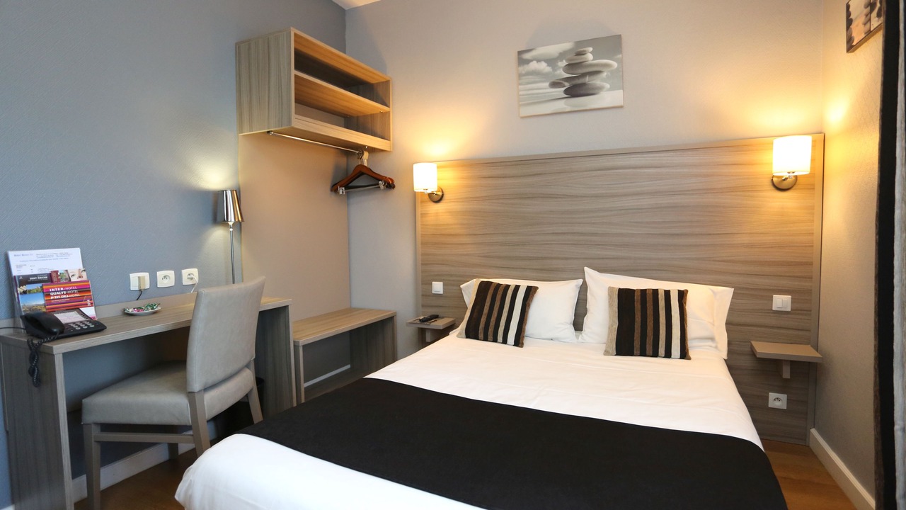 Photo of Bedroom in Coutras