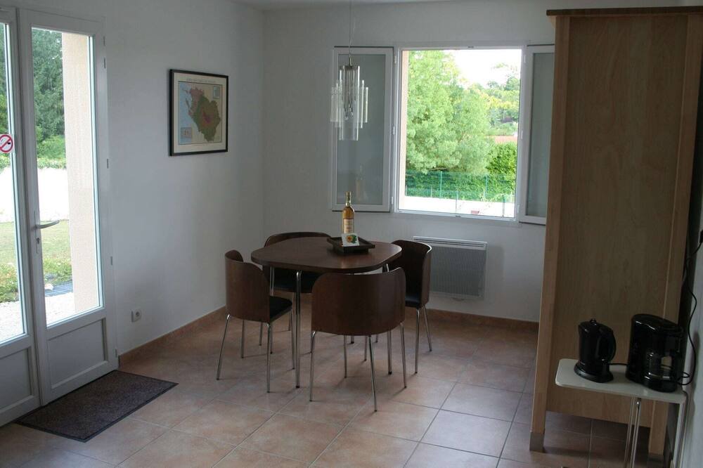 Photo of Livingroom in Segonzac