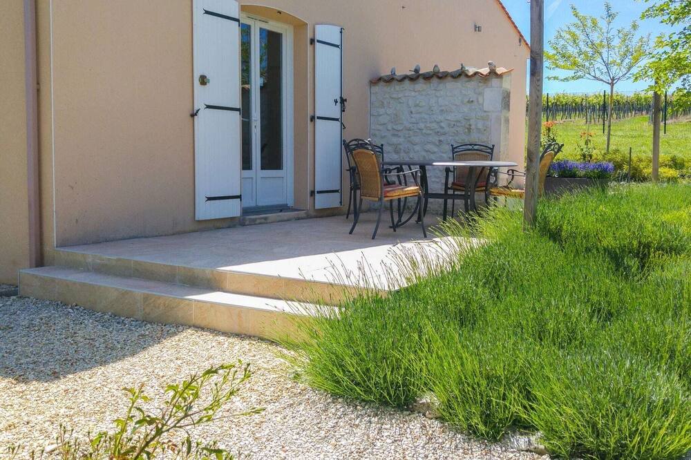 Photo of Patio Balcony in Segonzac