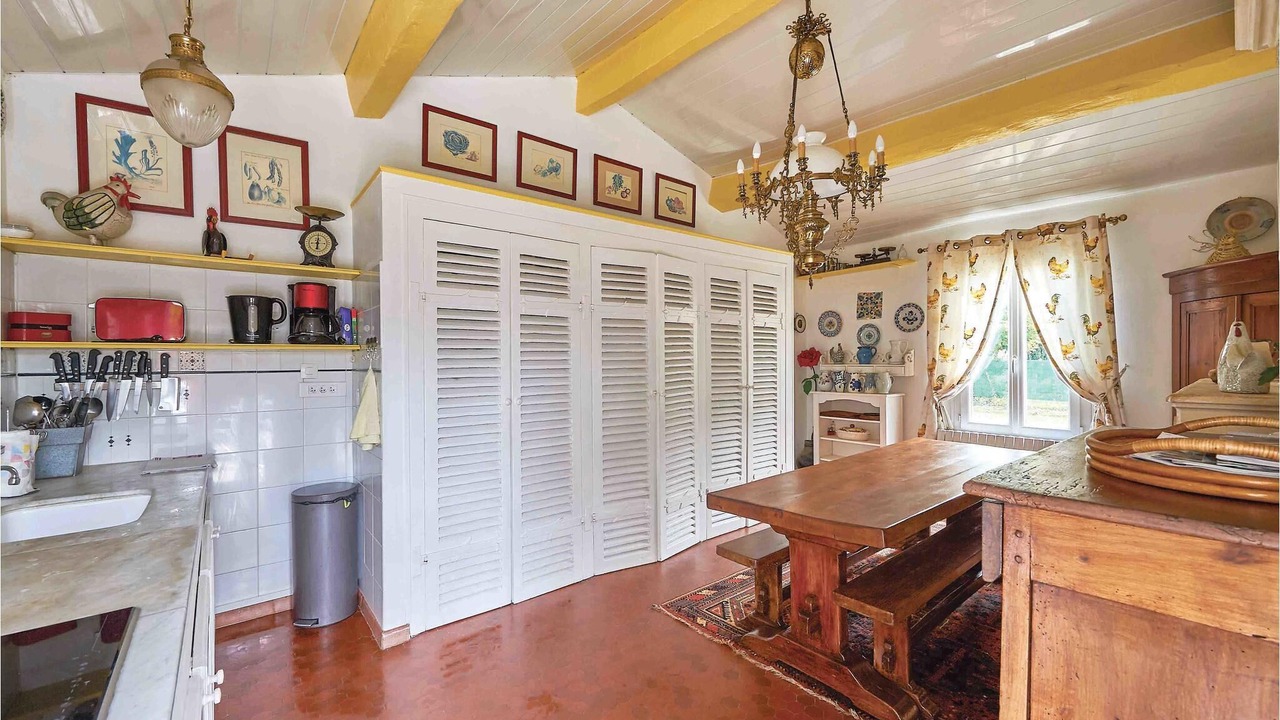 Photo of Kitchen in Saint-Vivien-de-Medoc