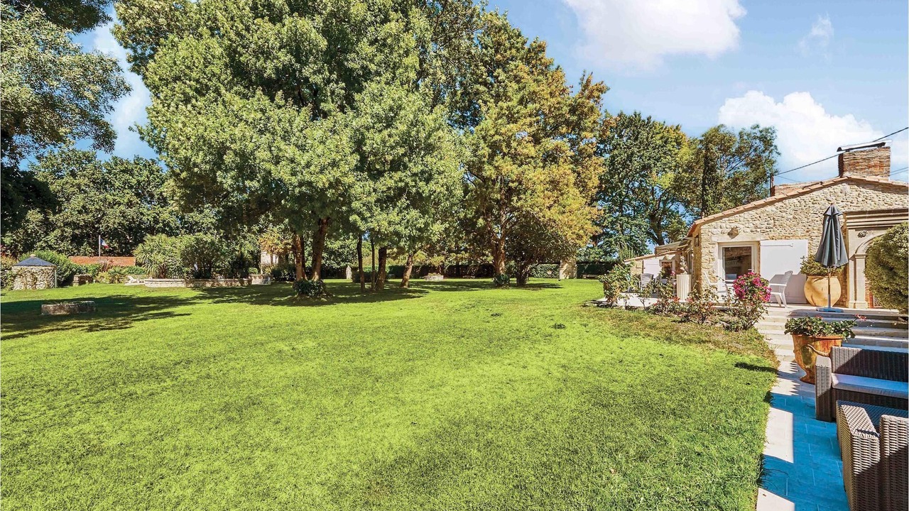 Photo of Outdoor in Saint-Vivien-de-Medoc
