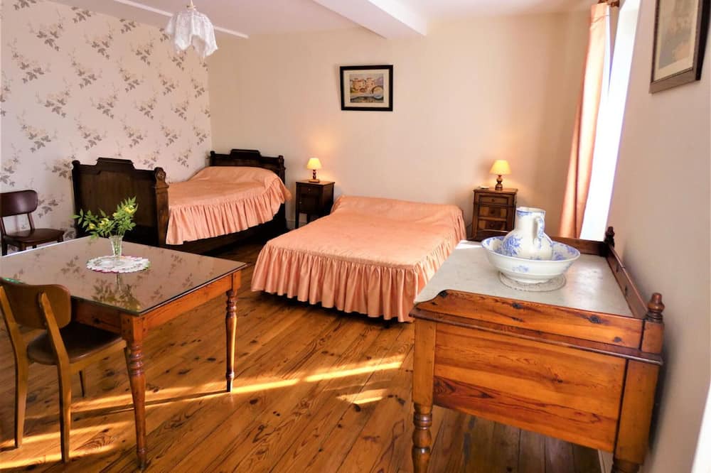 Photo of Bedroom in Ossages