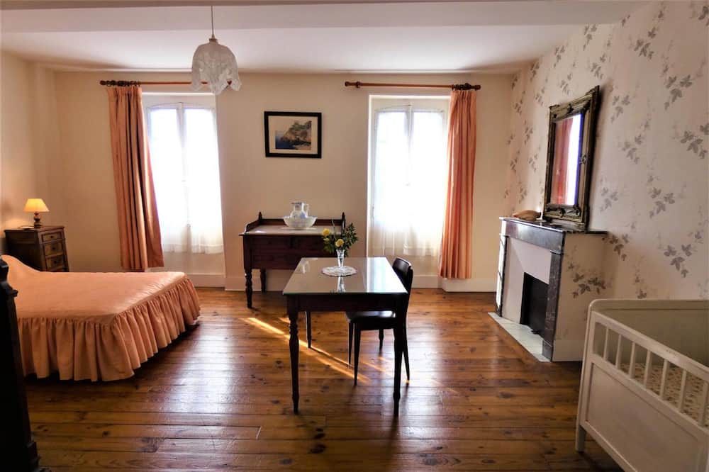 Photo of Bedroom in Ossages