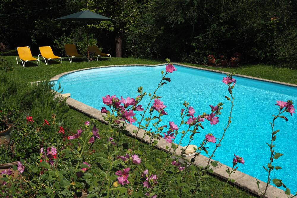 Photo of Outdoor in Palluaud