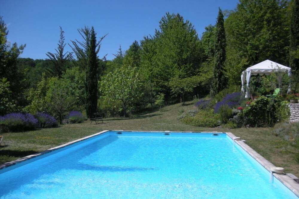 Photo of Outdoor in Palluaud
