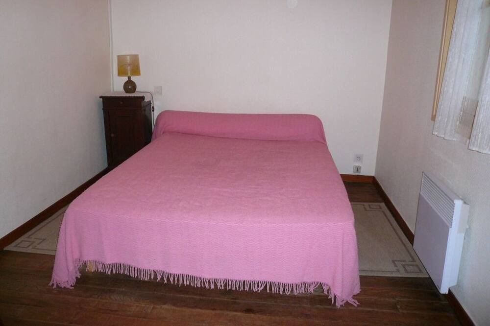 Photo of Bedroom in Prechacq-les-Bains
