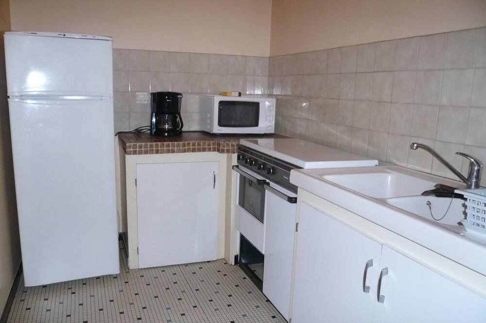 Photo of Kitchen in Prechacq-les-Bains